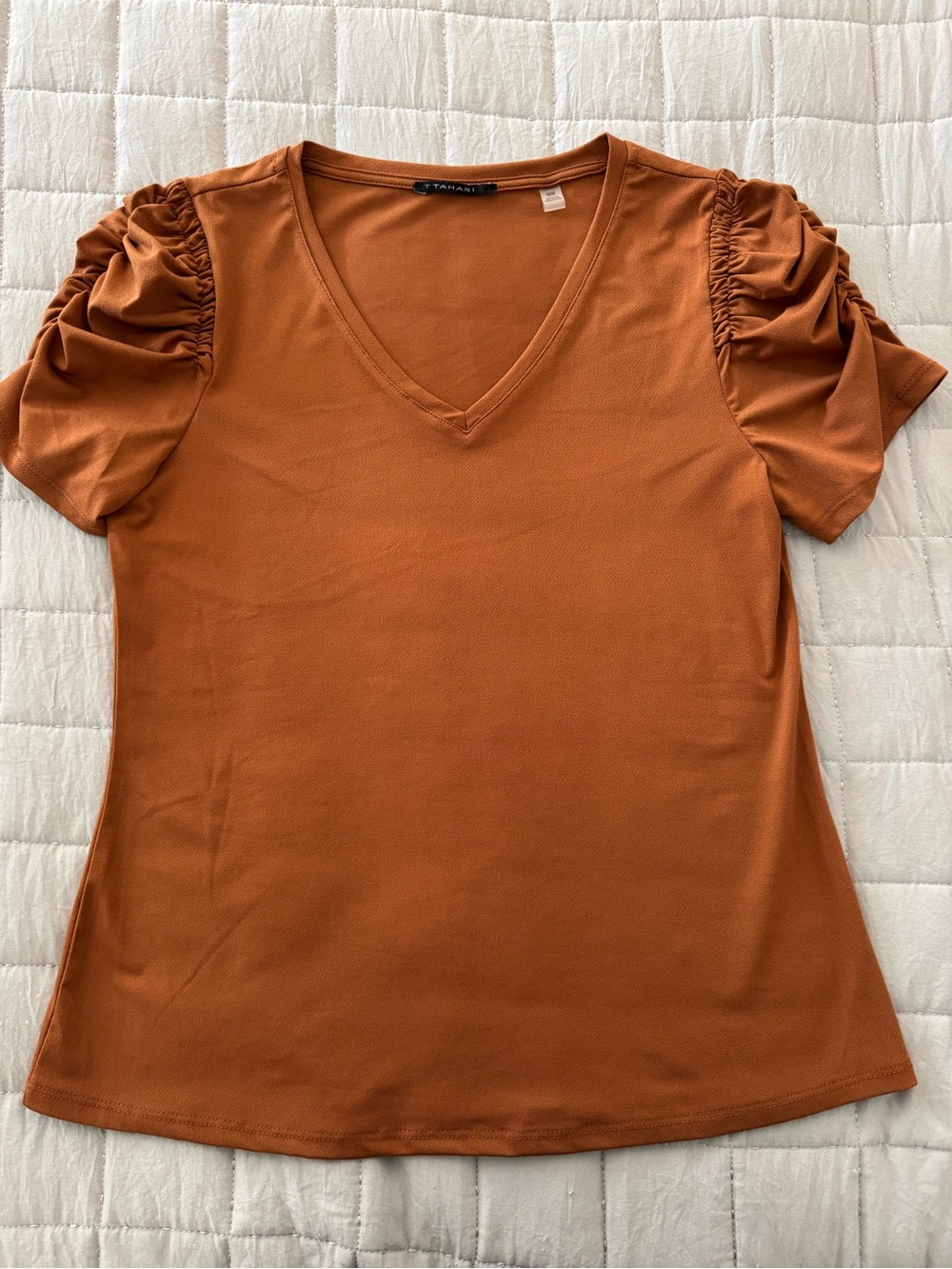 TAHARI V-Neck Ruched Sleeve Top